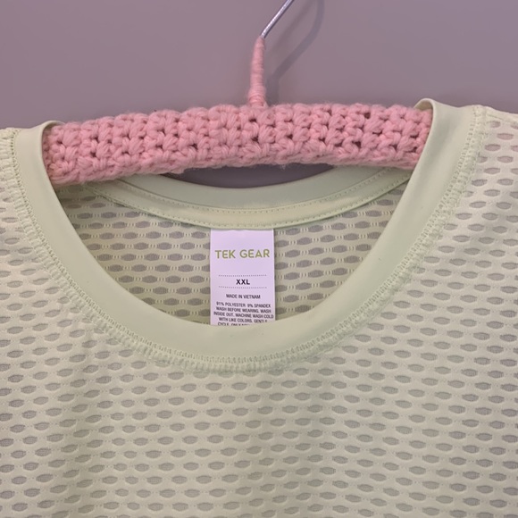 Tek Gear Mesh Racerback Tank - Picture 2 of 4